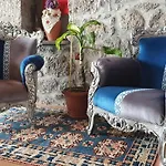 Assos Nazan Restoran 2* Sokakagzi