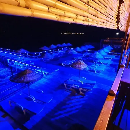 Assos Nazan Restoran מוטל 2*