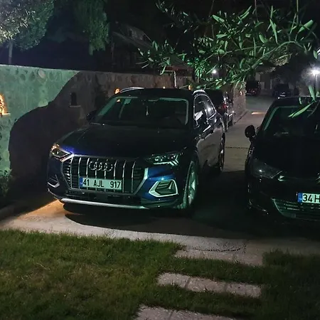 Assos Nazan Restoran Sokakağzı