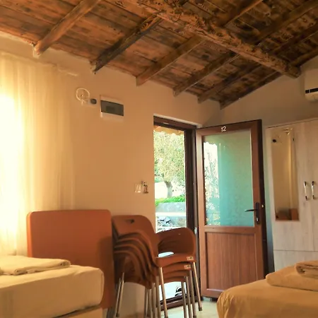 Assos Nazan Restoran Motel