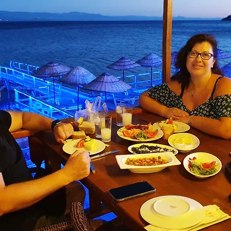 Assos Nazan Restoran Sokakağzı