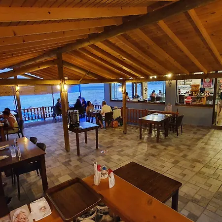 Motel Assos Nazan Restoran Sokakağzı