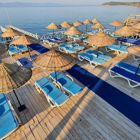 Assos Nazan Restoran Sokakağzı
