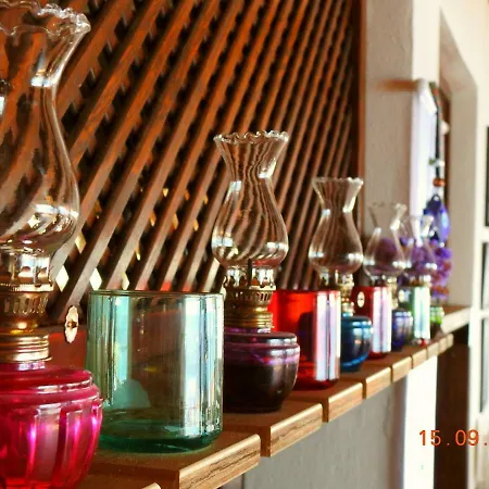 מוטל Assos Nazan Restoran 2*